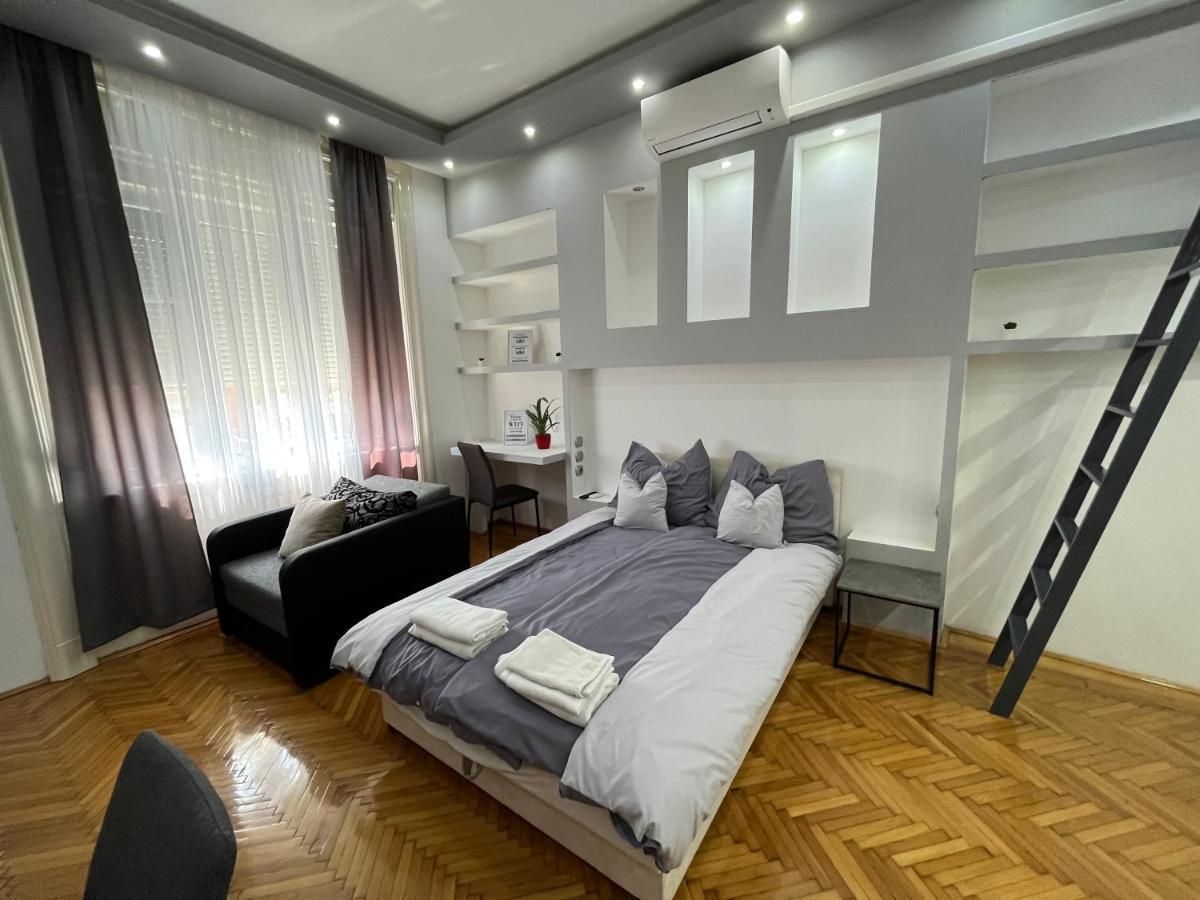 מישקולץ Szechenyi Apartman מראה חיצוני תמונה